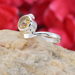Naomi Luxurious Yellow Solitaire Ring