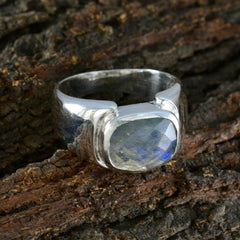 Priya Modern Grey Solitaire Ring with Labradorite Stone