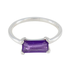 Mei Modern Purple Solitaire Ring with Silver Band Amethyst Purple