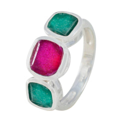 Isabella multicolor gemstone trilogy ring with two green and one pink square gemstones set in silver band