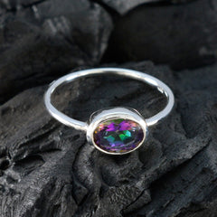 Yan Multicolor Solitaire Ring with Oval Gemstone