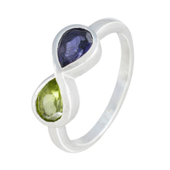 Hina multicolor toi et moi ring sterling silver band with pear shaped purple iolite and green peridot stones