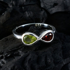 Violet multicolor Toi et Moi ring in sterling silver infinity style with green and red pear gemstones