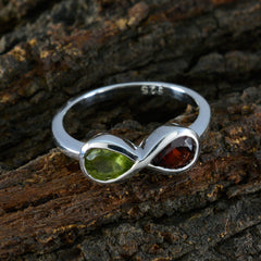 Violet multicolor Toi et Moi ring sterling silver with green peridot and red garnet pear gemstones