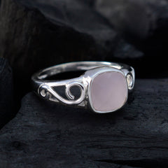 Sakura Luxurious Pink Solitaire Ring