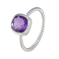 Eun-ji Purple Gemstone Solitaire Ring in Silver