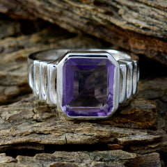 Florencia Purple Solitaire Gemstone Ring in Silver