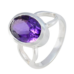 Angeles Purple Solitaire Ring with Oval Gemstone