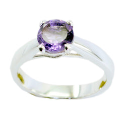 Bruna Romantic Purple Solitaire Ring
