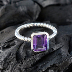Abigail Graceful Purple Solitaire Ring