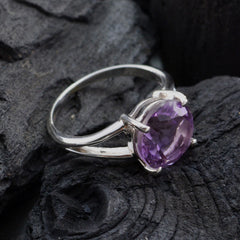 Putri Graceful Purple Solitaire Ring
