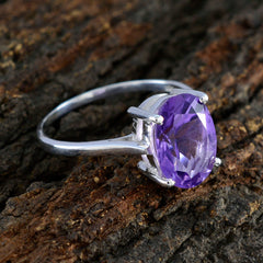 Teresa Purple Solitaire Ring with Oval Gemstone