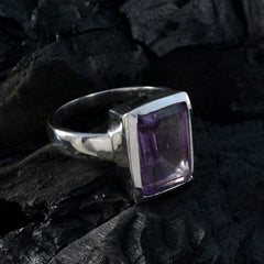 Mariana Modern Purple Solitaire Ring