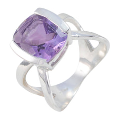 Putri Contemporary Purple Solitaire Ring
