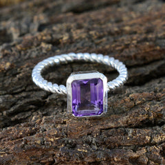 Abigail Graceful Purple Solitaire Ring