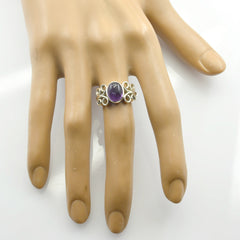 Ana Purple Solitaire Ring with Elegant Silver Design