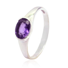 Hye-jin Romantic Purple Solitaire Ring