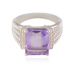 Eva Fairytale Purple Solitaire Ring