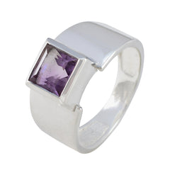 Daniela Contemporary Purple Solitaire Ring