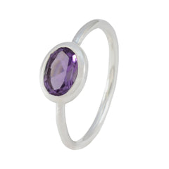 Isabella Feminine Purple Solitaire Ring