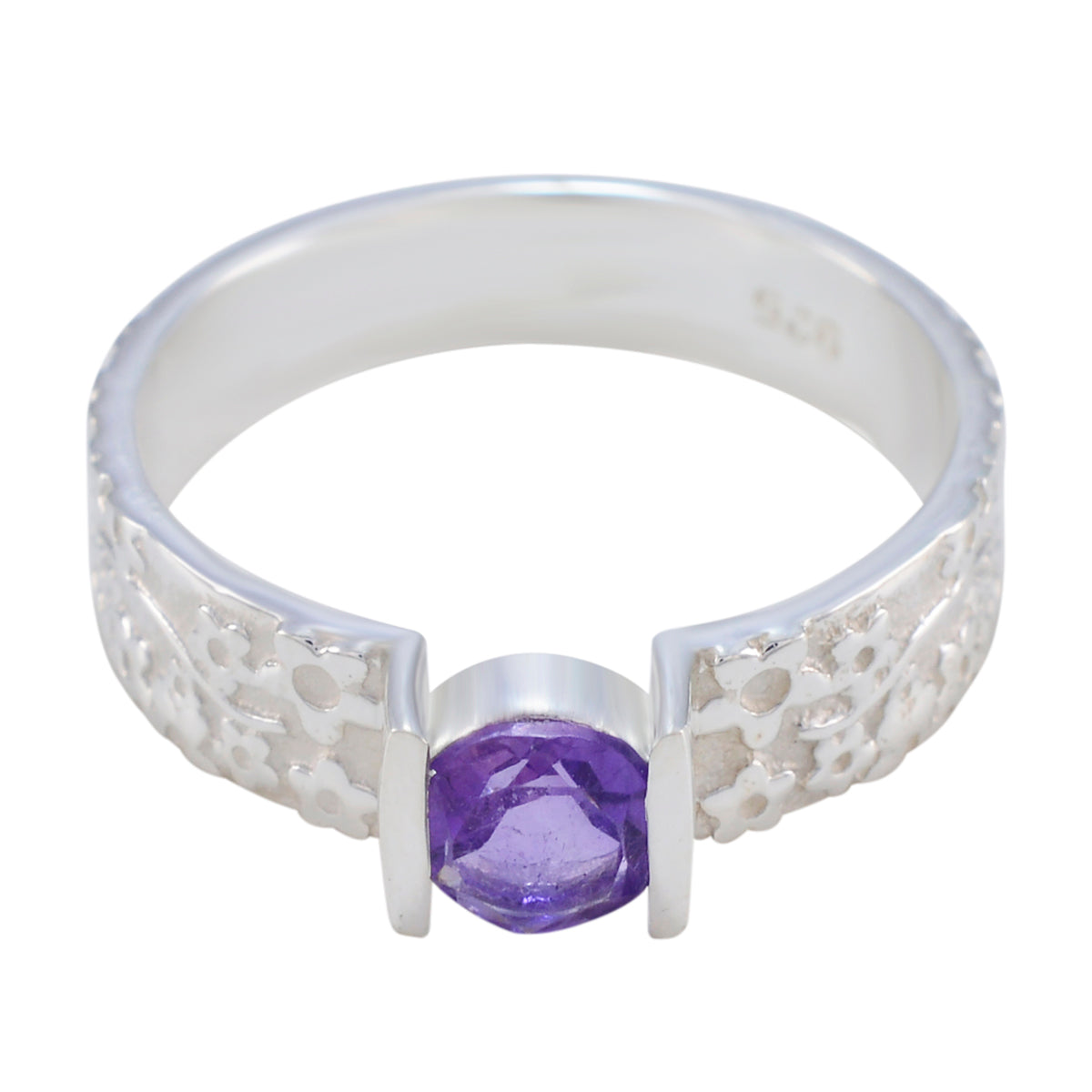 Liyana Sophisticated Purple Solitaire Ring Amethyst Purple