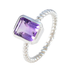 Abigail Graceful Purple Solitaire Ring