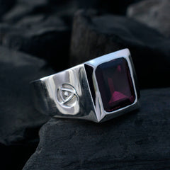 Riya Red Solitaire Ring with Elegant Gemstone