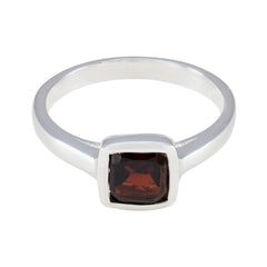 Ana Red Solitaire Ring for Women in Silver Garnet Red