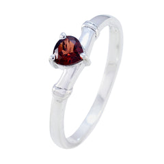 Yasmine Graceful Red Solitaire Ring