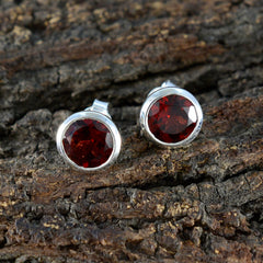 Lourdes Red Solitaire Stud Earrings for Glam Look