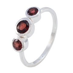Wen sterling silver red trilogy gemstone ring with three bezel set deep red stones for everyday wear