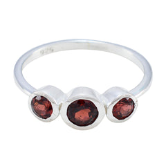 Wen sterling silver red trilogy gemstone ring with three round bezel set garnets for everyday elegance