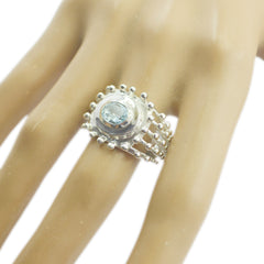 Lea Retro Blue Solitaire Ring Elegant Silver Design