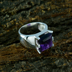Camilla Retro Purple Solitaire Ring