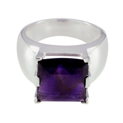 Camilla Retro Purple Solitaire Ring Amethyst Purple