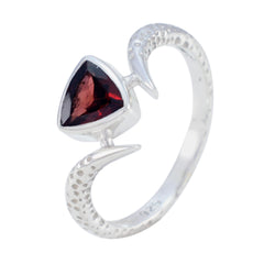 Siti retro red solitaire ring with triangular red gemstone and detailed silver band