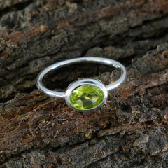 Ayesha Romantic Green Solitaire Ring