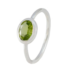 Ayesha Romantic Green Solitaire Ring
