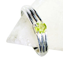 Eun-ji Romantic Green Solitaire Ring