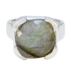 Stella Armor Grey Solitaire Ring with Gemstone Silver Band Labradorite Gray