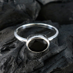 Mila Trendy Black Solitaire Ring with Oval Gemstone