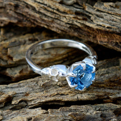 Savannah Trendy Blue Solitaire Ring