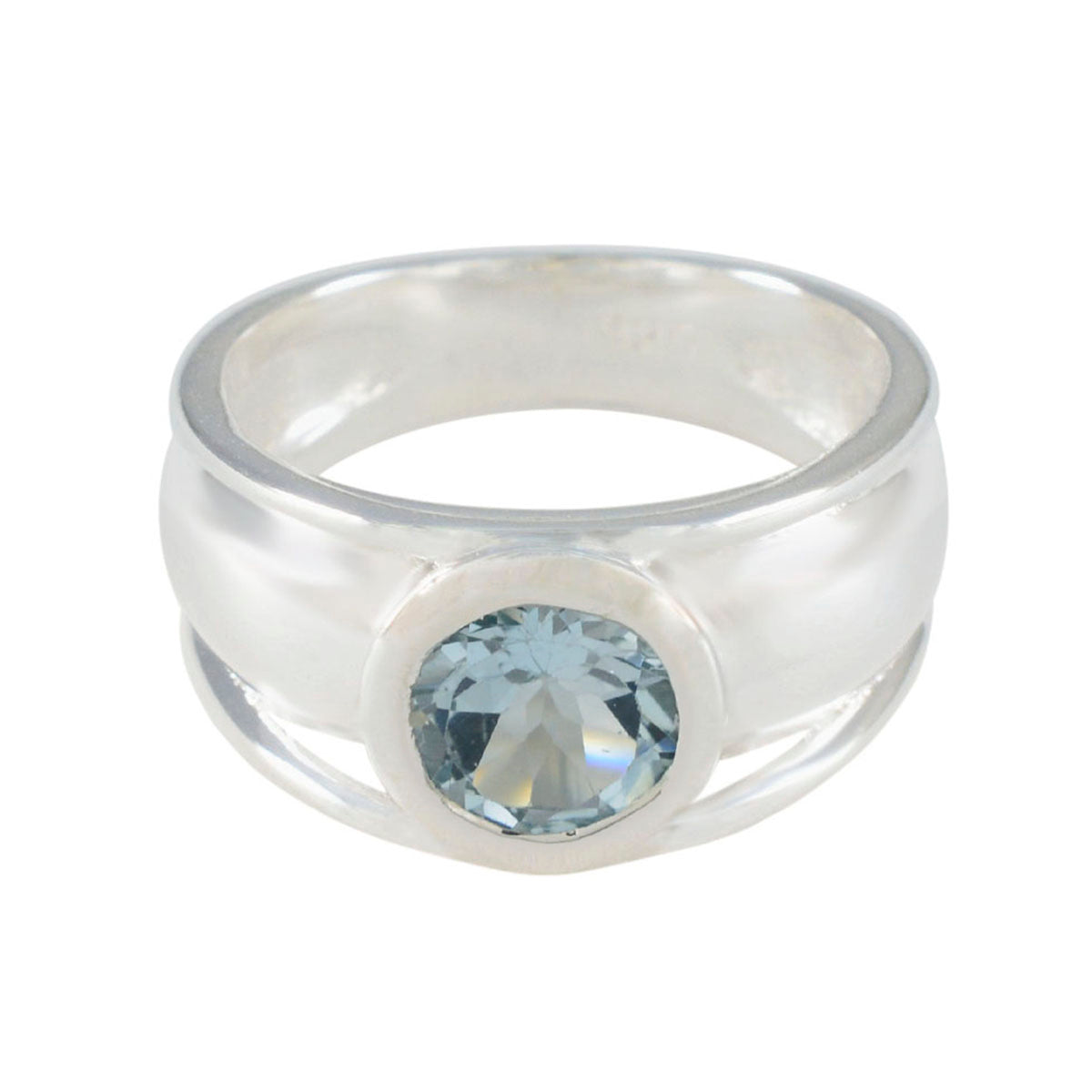 Olivia Trendy Blue Solitaire Ring in Sterling Silver Blue Topaz Blue