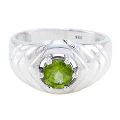 Maria Trendy Green Solitaire Ring in Sterling Silver Peridot Green