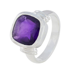 Kristine Trendy Purple Solitaire Ring