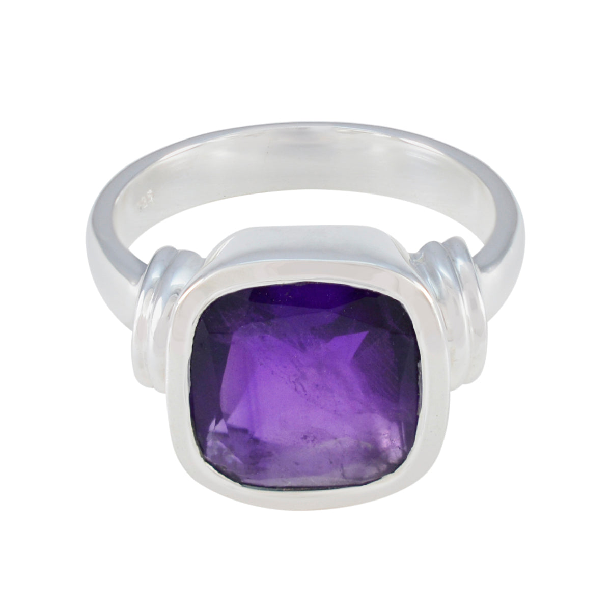 Kristine Trendy Purple Solitaire Ring Amethyst Purple