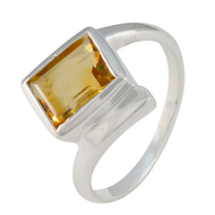 Dewi Trendy Yellow Solitaire Ring with Gemstone