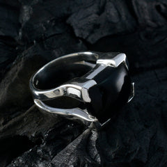 Camila Vintage Black Solitaire Ring