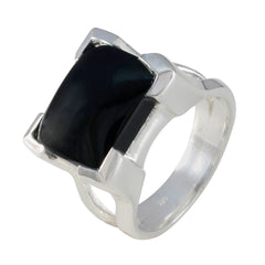 Camila Vintage Black Solitaire Ring