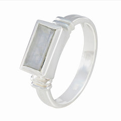 Mariana Fairytale White Solitaire Ring